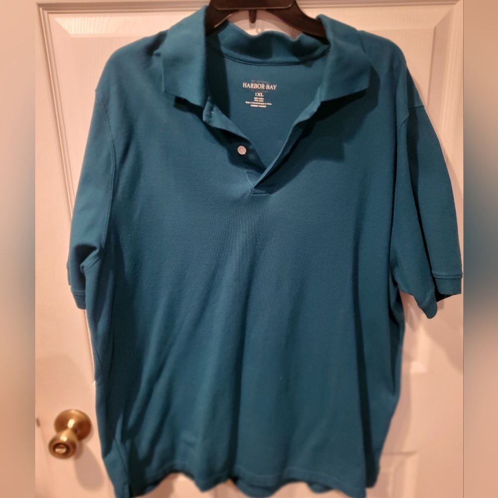 Harbor Bay Men's short sleeve polo.